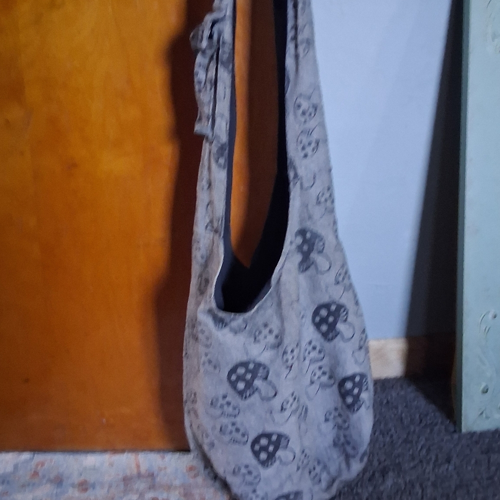 Rockin' Kathmandu 100% Cotton Crossbody Bag With Shroomies